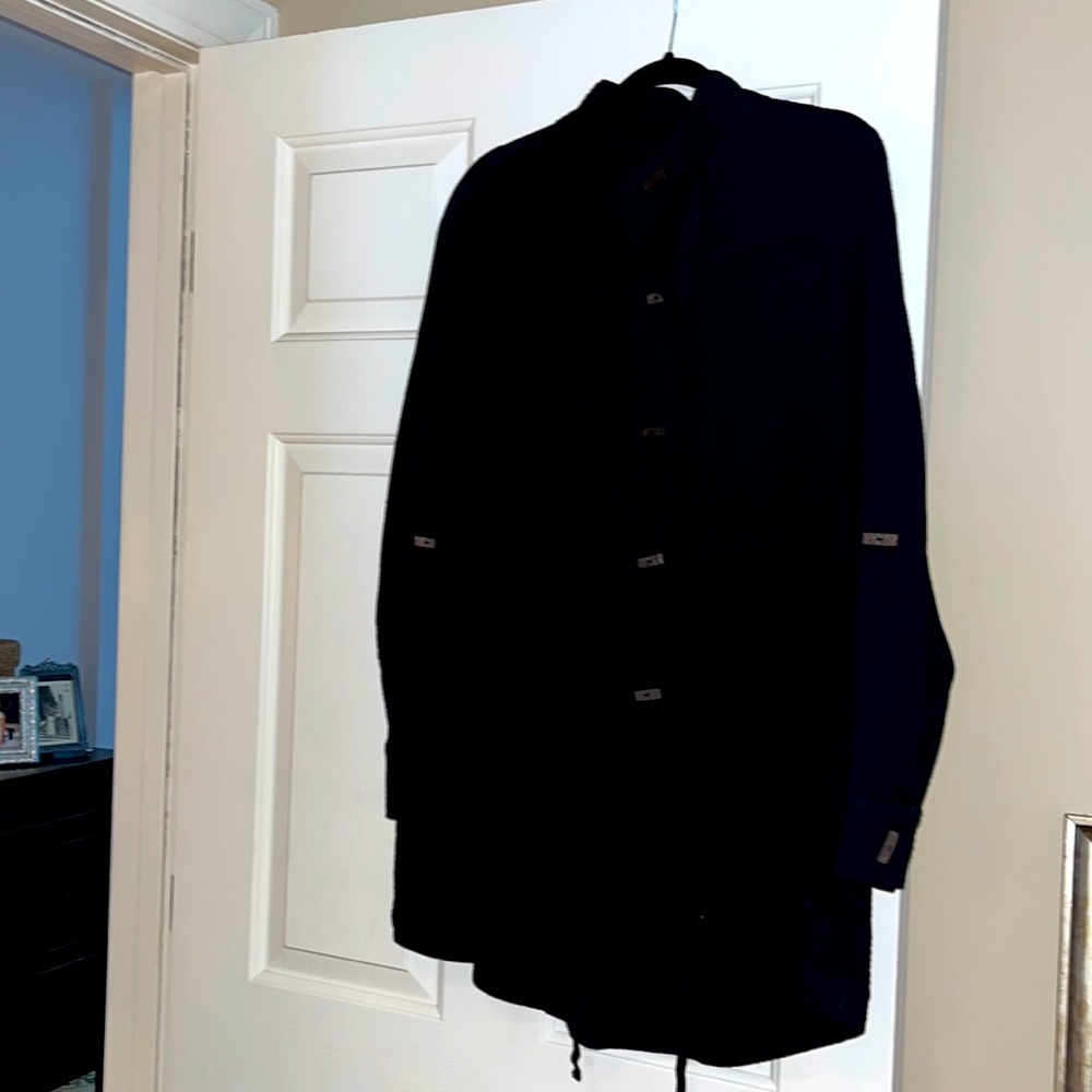 Black Focus waffle light jacket with button enclosure. NWT, size M